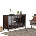 Meuble de rangement de style transitionnel en bois massif avec portes vitrées de 157 cm de large