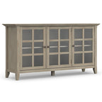 Meuble de rangement de style transitionnel en bois massif avec portes vitrées de 157 cm de large
